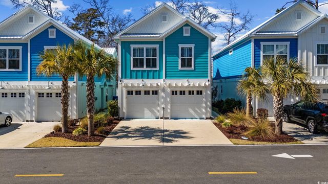 2406 Seabreeze Pl., Myrtle Beach, SC 29577