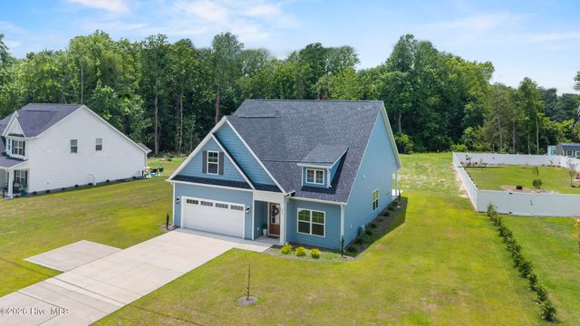 356 Hardison Road, Holly Ridge, NC 28445