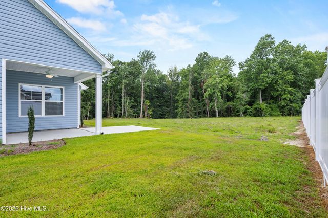 356 Hardison Road, Holly Ridge, NC 28445