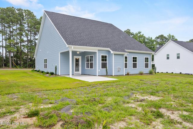 356 Hardison Road, Holly Ridge, NC 28445