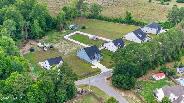 356 Hardison Road, Holly Ridge, NC 28445