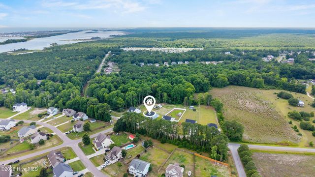 356 Hardison Road, Holly Ridge, NC 28445