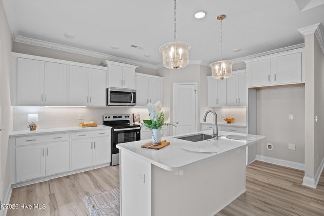 356 Hardison Road, Holly Ridge, NC 28445