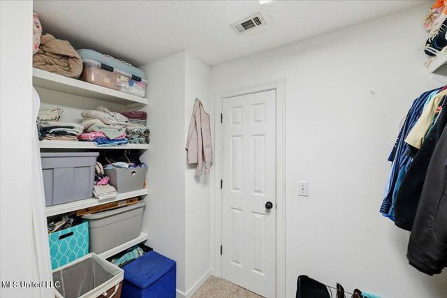 608 Summer Place, Flowood, MS 39232