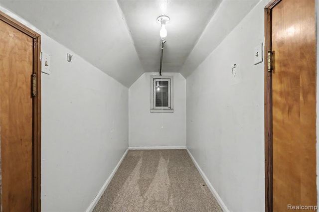 7136 Rosedale Boulevard, Allen Park, MI 48101