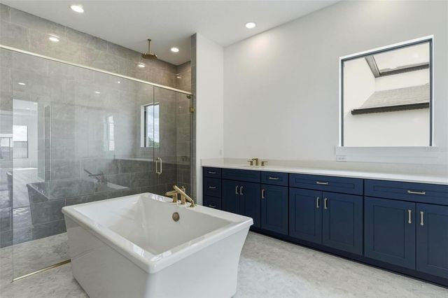 2505 WATERFRONT CIRCLE, Sarasota, FL 34240