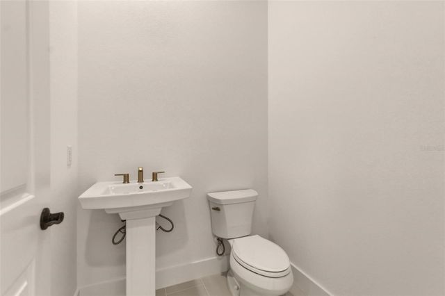 2505 WATERFRONT CIRCLE, Sarasota, FL 34240