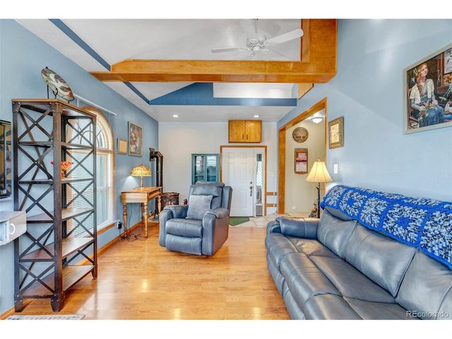 329 E 109th Ave, Northglenn, CO 80233