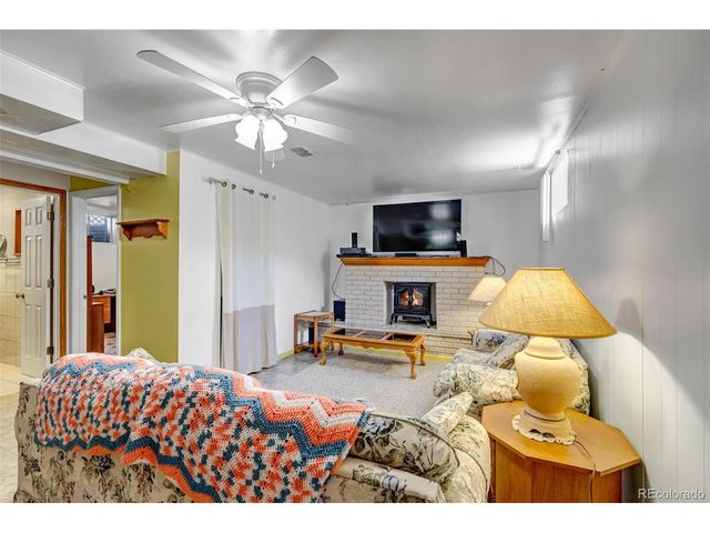 329 E 109th Ave, Northglenn, CO 80233
