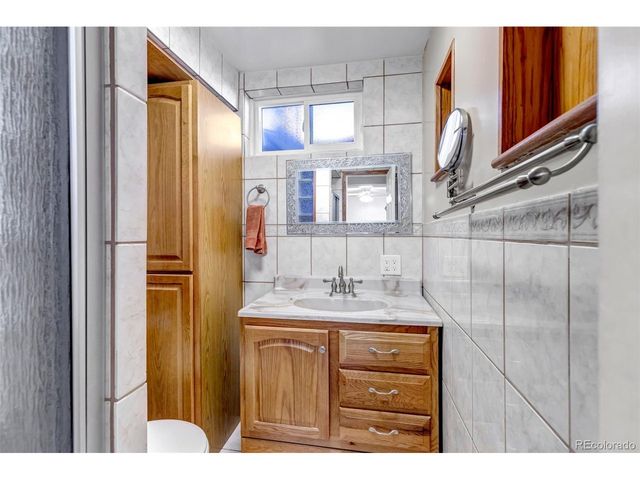 329 E 109th Ave, Northglenn, CO 80233