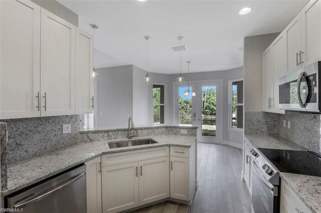 37 SE 23rd AVE, Cape Coral, FL 33990