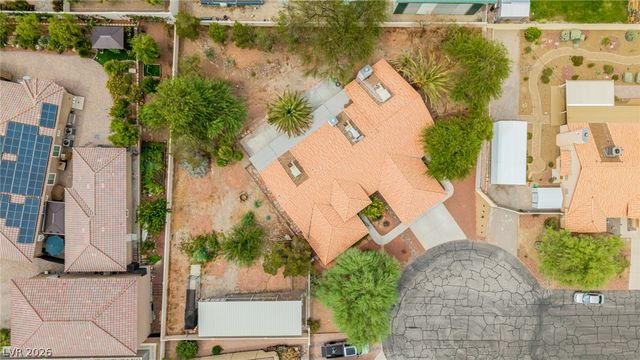 5935 North Campbell Road, Las Vegas, NV 89149
