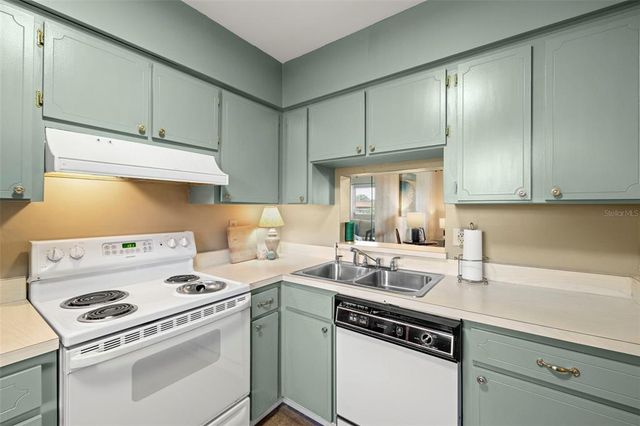 1701 PINEHURST ROAD 18D, Dunedin, FL 34698