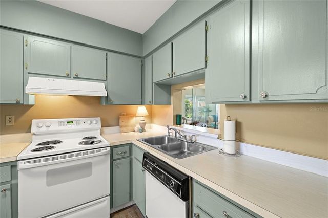 1701 PINEHURST ROAD 18D, Dunedin, FL 34698
