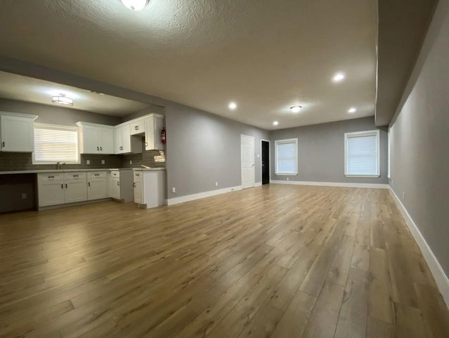 2802 Palm Street A, Houston, TX 77004