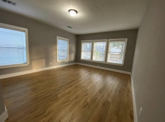 2802 Palm Street A, Houston, TX 77004