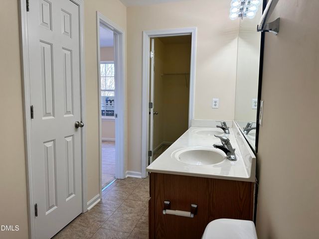 7852 Averette Field Drive, Raleigh, NC 27616