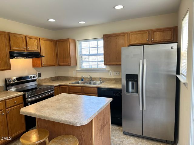 7852 Averette Field Drive, Raleigh, NC 27616