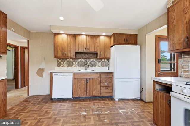 608 WASHINGTON TER, Audubon, NJ 08106