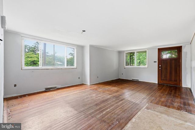 608 WASHINGTON TER, Audubon, NJ 08106