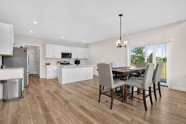 8322 Wyman Drive, St. John, IN 46373