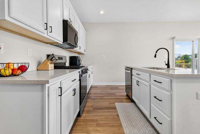 8322 Wyman Drive, St. John, IN 46373