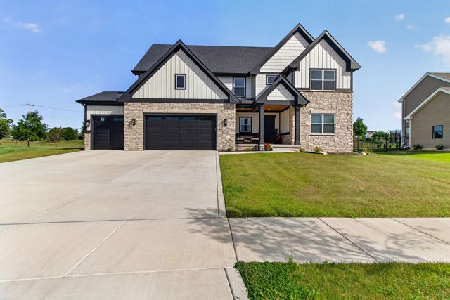 8322 Wyman Drive, St. John, IN 46373