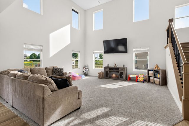 8322 Wyman Drive, St. John, IN 46373