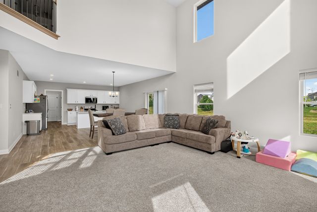 8322 Wyman Drive, St. John, IN 46373