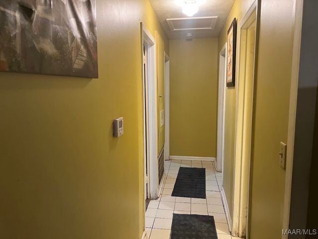 4025 EDGE HILL Lane, Montgomery, AL 36116