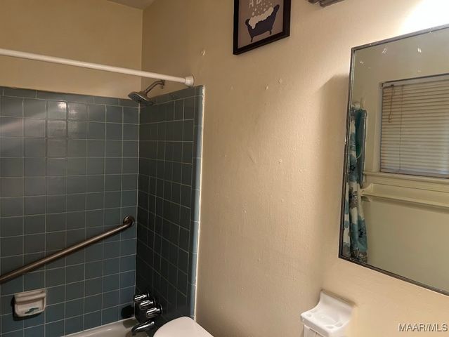 4025 EDGE HILL Lane, Montgomery, AL 36116