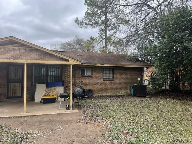 4025 EDGE HILL Lane, Montgomery, AL 36116