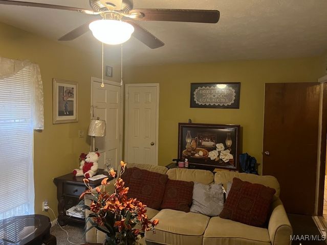 4025 EDGE HILL Lane, Montgomery, AL 36116