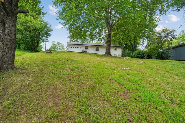 5053 Luker Ln, Antioch, TN 37013