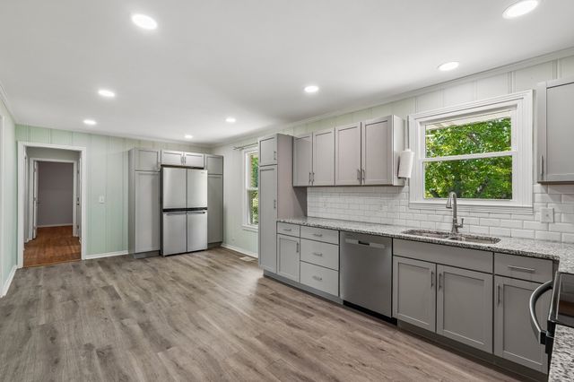 5053 Luker Ln, Antioch, TN 37013
