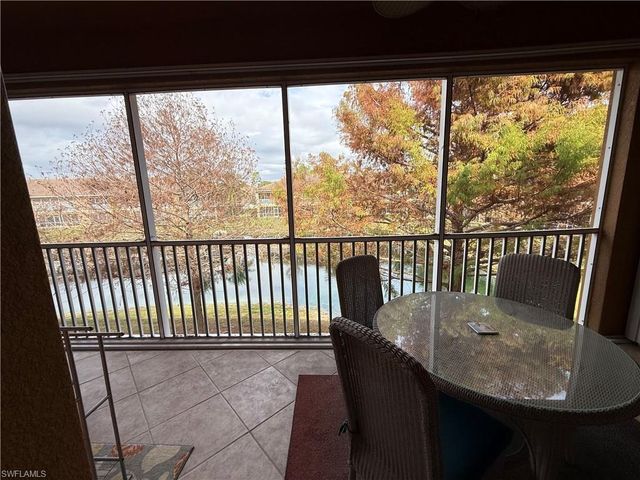 1076 Winding Pines CIR 203, Cape Coral, FL 33909