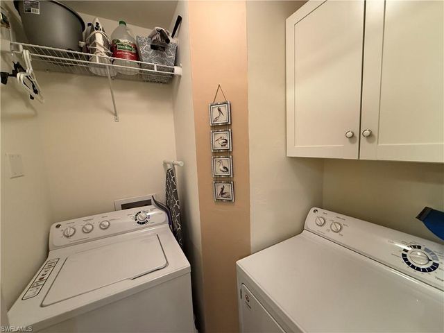 1076 Winding Pines CIR 203, Cape Coral, FL 33909