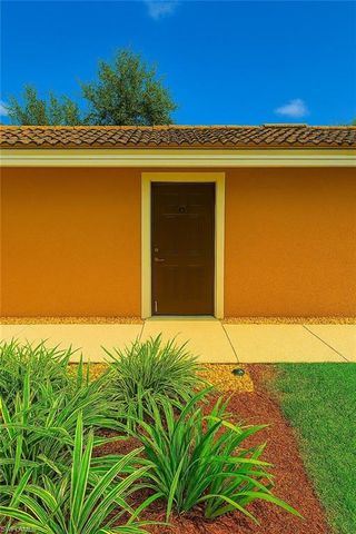 1076 Winding Pines CIR 203, Cape Coral, FL 33909