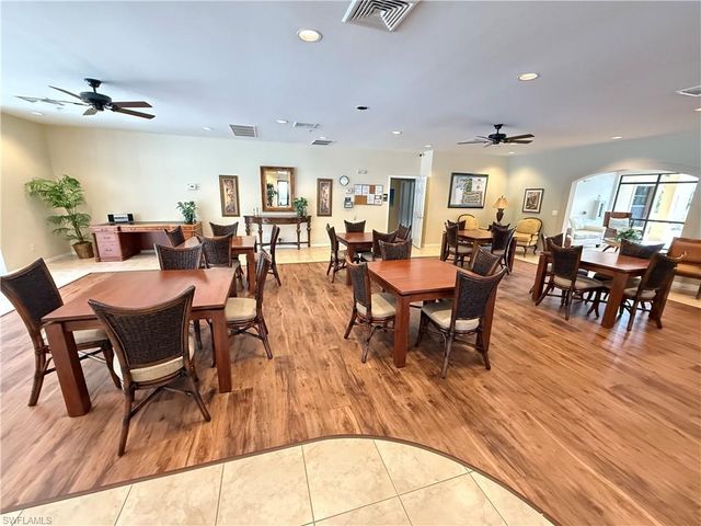 1076 Winding Pines CIR 203, Cape Coral, FL 33909