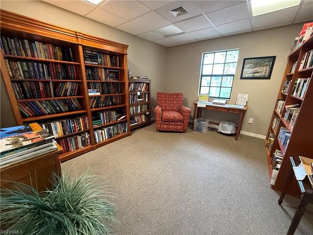 1076 Winding Pines CIR 203, Cape Coral, FL 33909