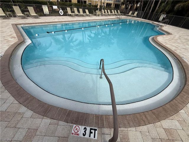 1076 Winding Pines CIR 203, Cape Coral, FL 33909