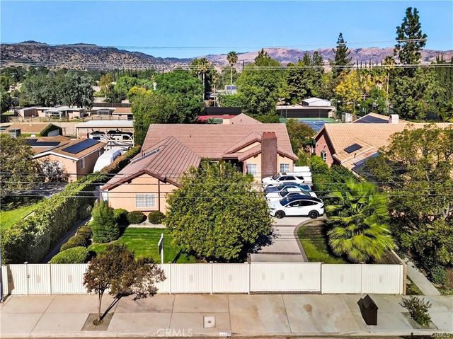 22329 Plummer, Chatsworth, CA 91311