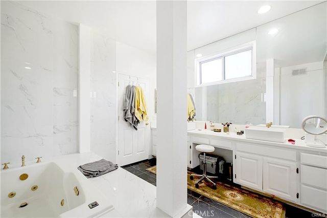 22329 Plummer, Chatsworth, CA 91311