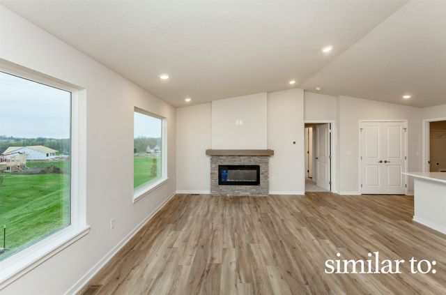 8210 Buckley Court, Johnston, IA 50131