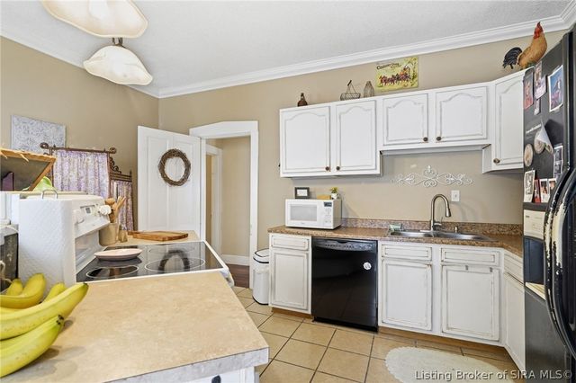 952 W Main Street, Madison, IN 47250