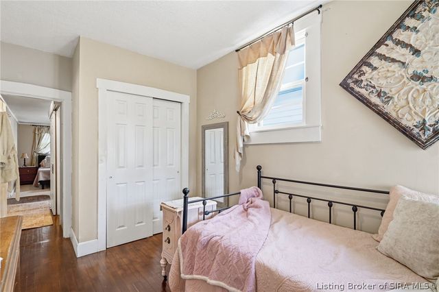 952 W Main Street, Madison, IN 47250