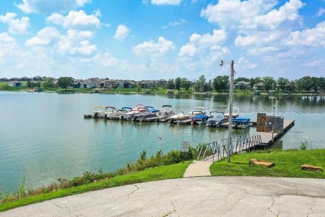 814 Glenn Circle, Raymore, MO 64083