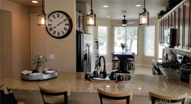 1513 Camino Hidalgo, Hemet, CA 92545