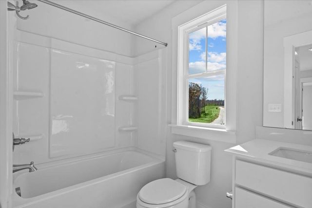 469 Amaryllis Lane, Woodruff, SC 29388