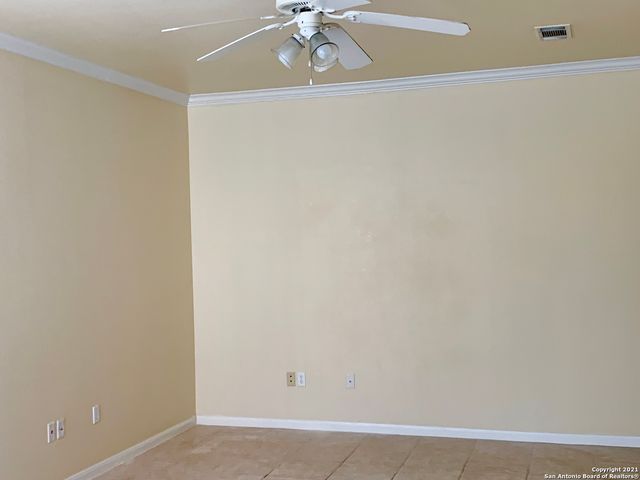 6160 Eckhert Rd Apt 504, San Antonio, TX 78240